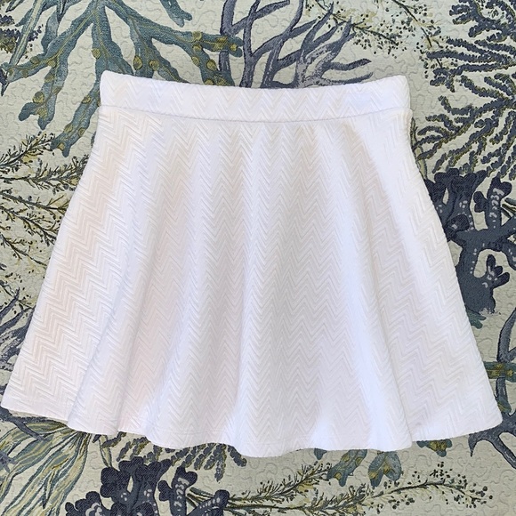Rue21 Mini Skirt, NWT, Size Large, White - Picture 7 of 7